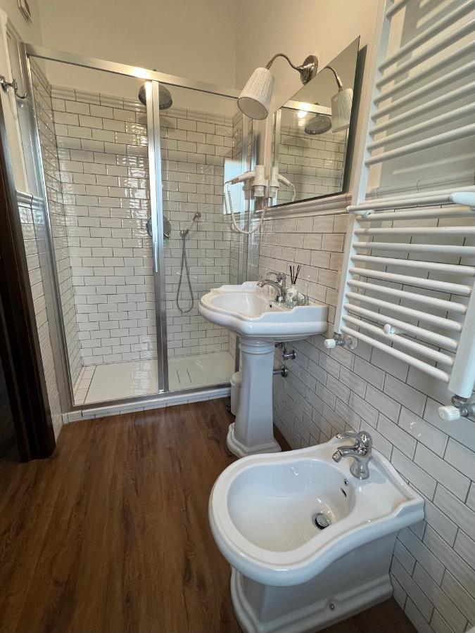 Guest House Le Gemelle Vagabonde Fiumicino Extérieur photo