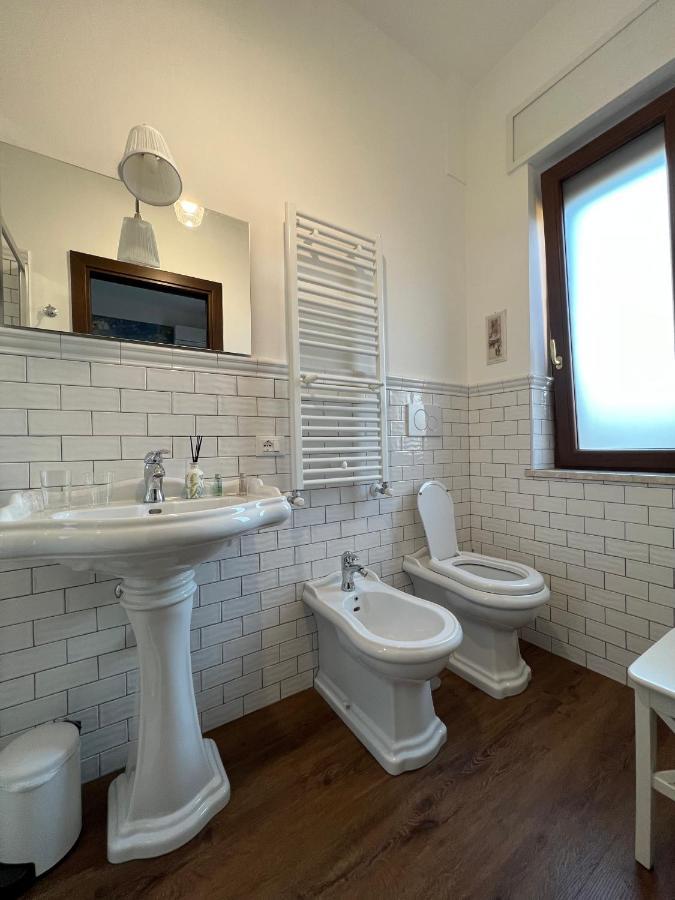 Guest House Le Gemelle Vagabonde Fiumicino Extérieur photo